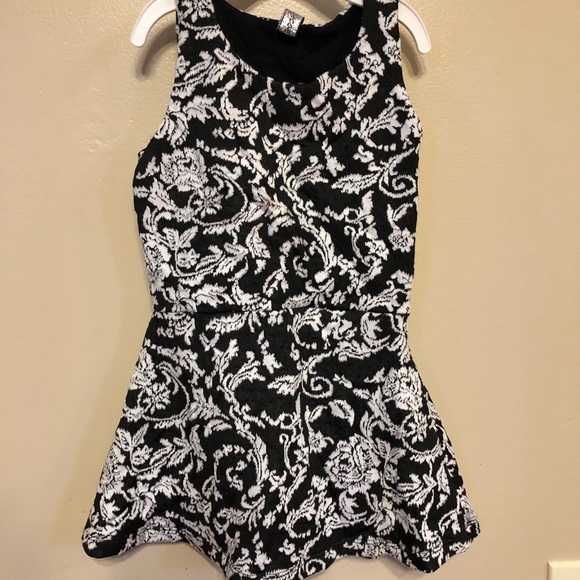 Other - Peplum top